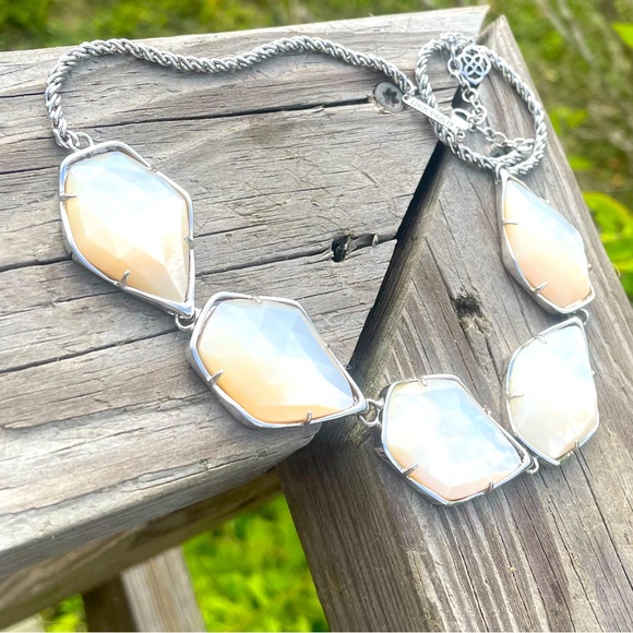 HTF Kendra Scott Connley MOP & Gold Statement Adjustable Rare Vintage Necklace - Picture 4 of 5